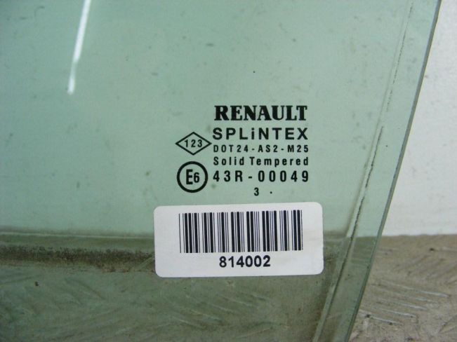 Форточка передняя левая Renault Scenic 2 (2003-2009)