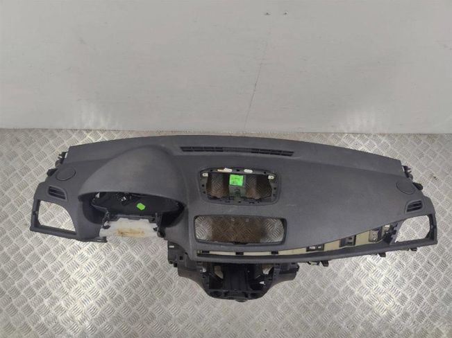 Панель передняя салона (торпедо) Renault Megane 3 (2009-2016)