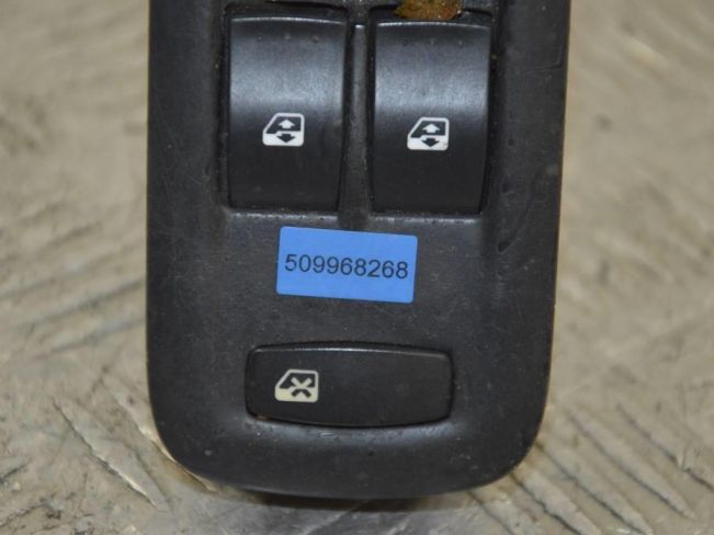 Блок управления стеклоподъемниками Renault Scenic 2 (2003-2009)