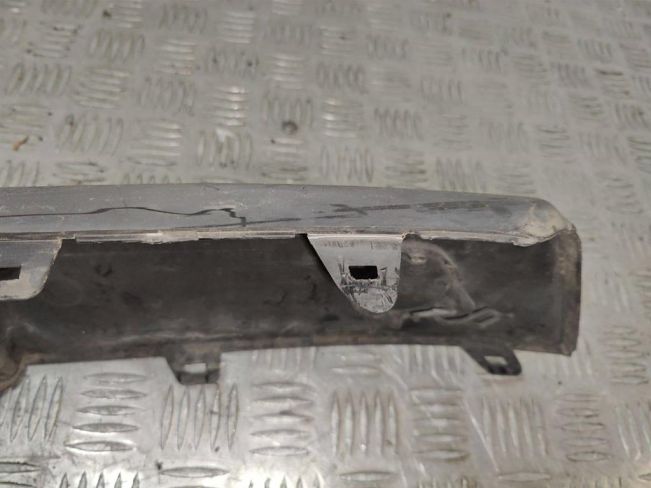 Молдинг бампера переднего Citroen C4 Picasso (2013-2019)