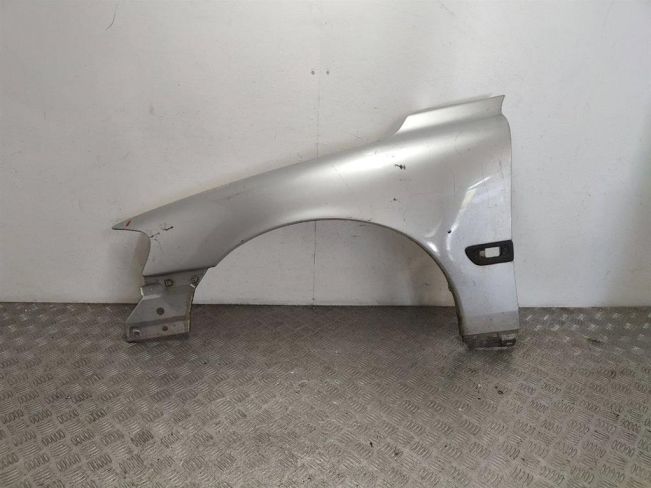 Крыло переднее левое Volvo V70 (2000-2008)