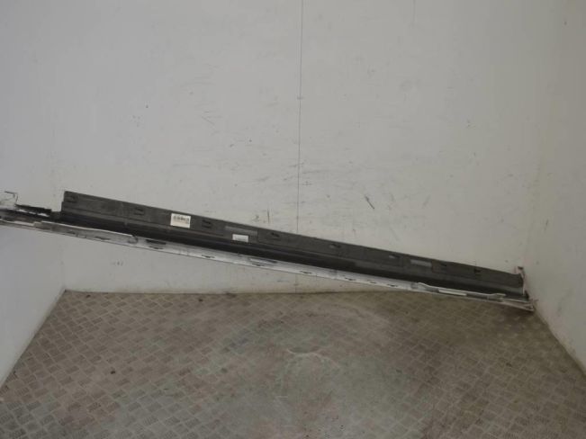 Накладка на порог BMW iX3 G08 (2020-2024)