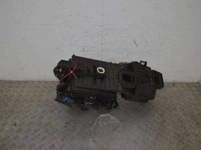 Корпус отопителя (печки) BMW 6 F06/F12/F13 (2011-2018)