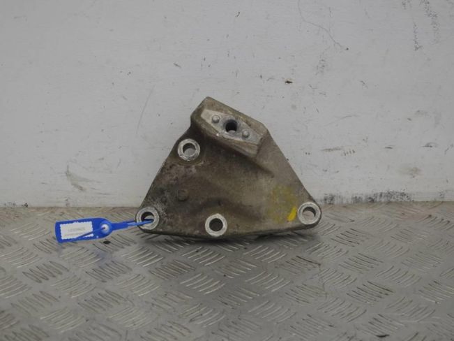 Кронштейн двигателя Ford S-Max (2006-2015)