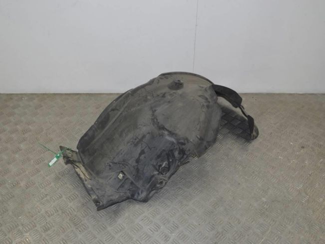 Защита арок передняя левая (подкрылок) BMW 3 E90/E91/E92/E93 (2005-2013)
