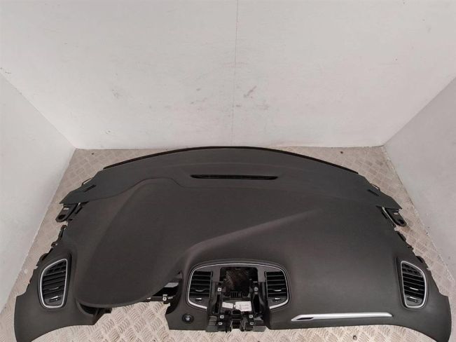 Панель передняя салона (торпедо) Renault Scenic 4 (2016-2021)
