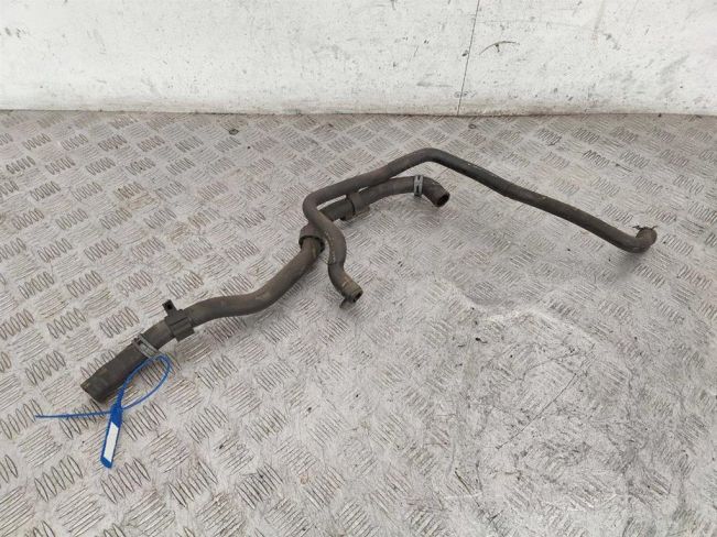 Патрубок отопителя (печки) Volkswagen Scirocco (2008-2024)