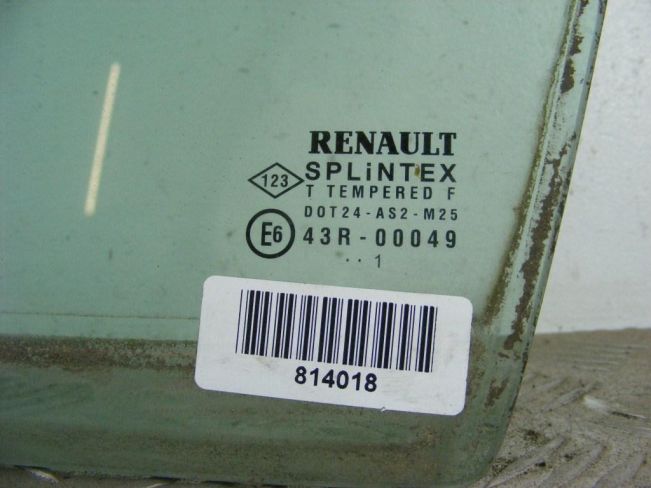 Форточка передняя левая Renault Scenic 1 (1996-2003)
