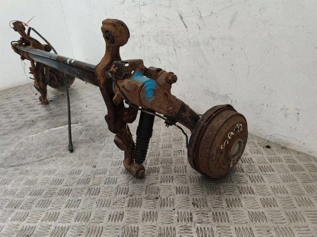 Балка подвески задняя Citroen Saxo