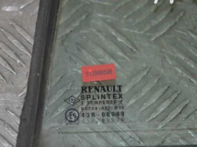 Стекло двери задней левой Renault Laguna 2 (2001-2007)