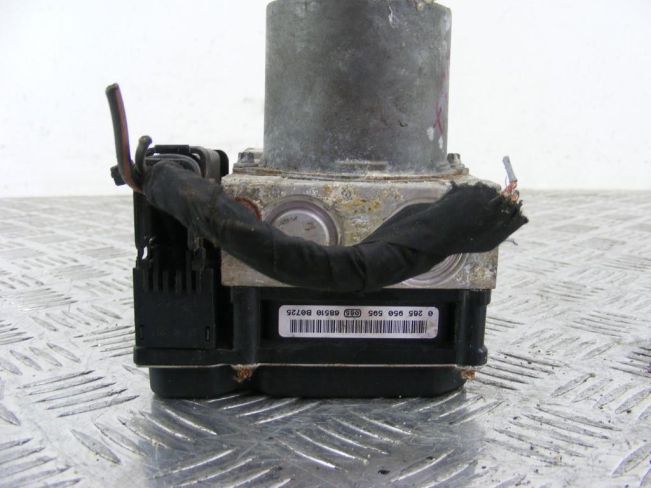 Блок ABS Renault Megane 2 (2002-2008)