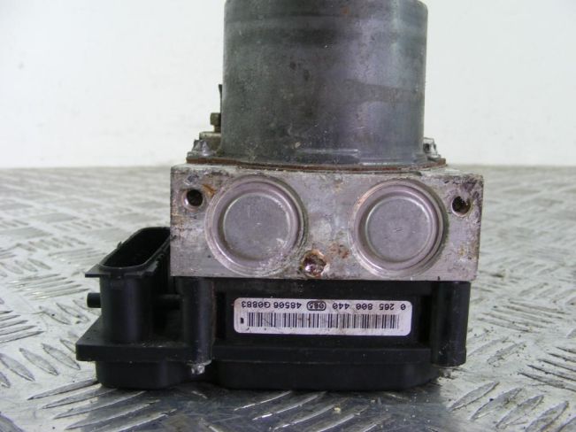 Блок ABS Renault Megane 2 (2002-2008)