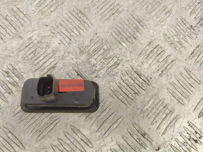 Кнопка открытия багажника Renault Scenic 2 (2003-2009)