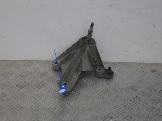 Кронштейн КПП Renault Laguna 2 (2001-2007)