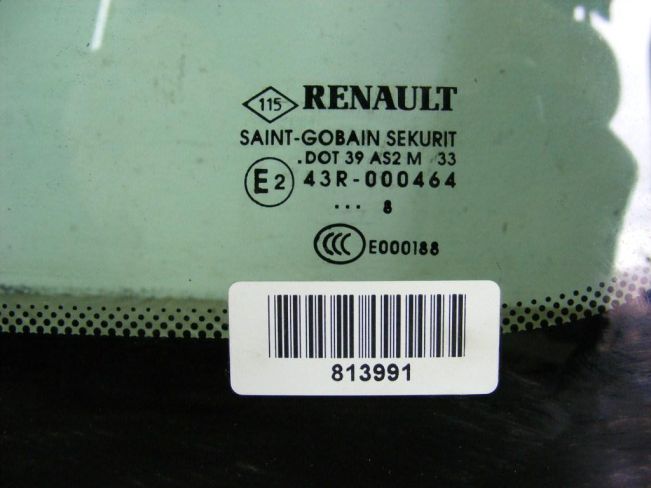 Стекло кузовное боковое правое Renault Megane 2 (2002-2008)