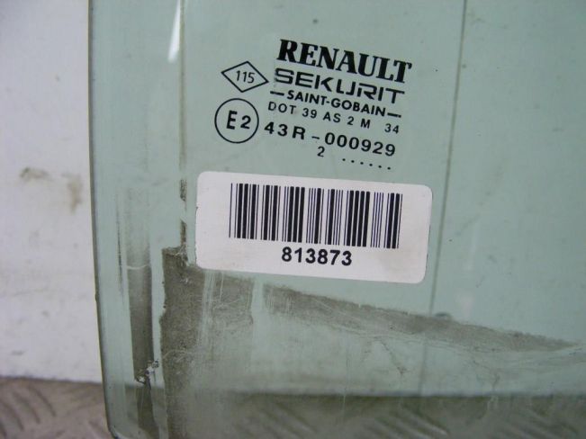 Стекло двери задней правой Renault Laguna 2 (2001-2007)