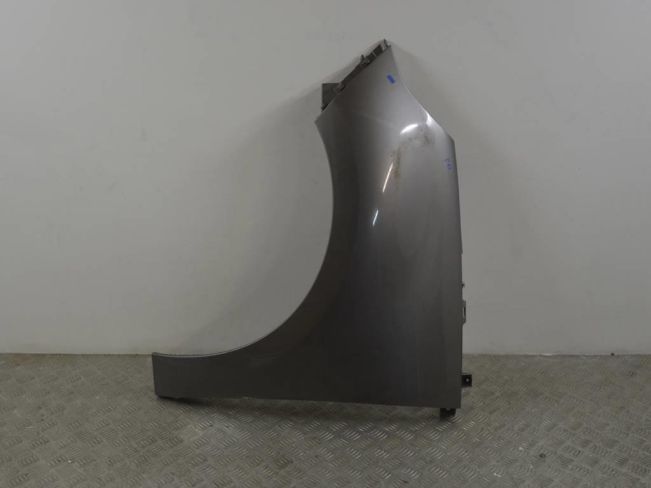 Крыло переднее левое Renault Scenic 3 (2008-2015)