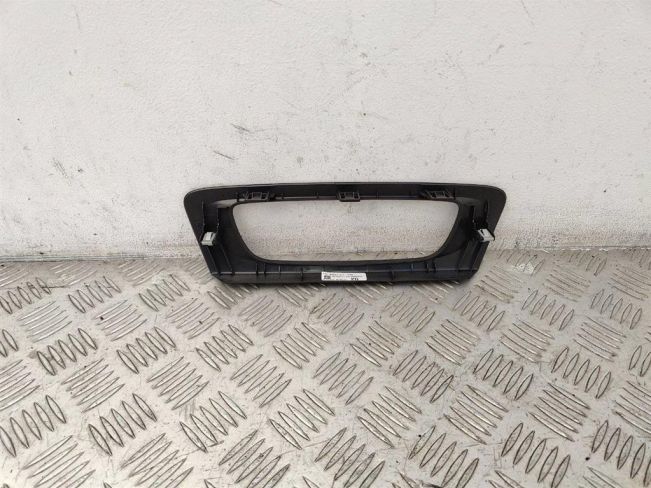 Рамка под магнитолу Renault Scenic 3 (2008-2015)