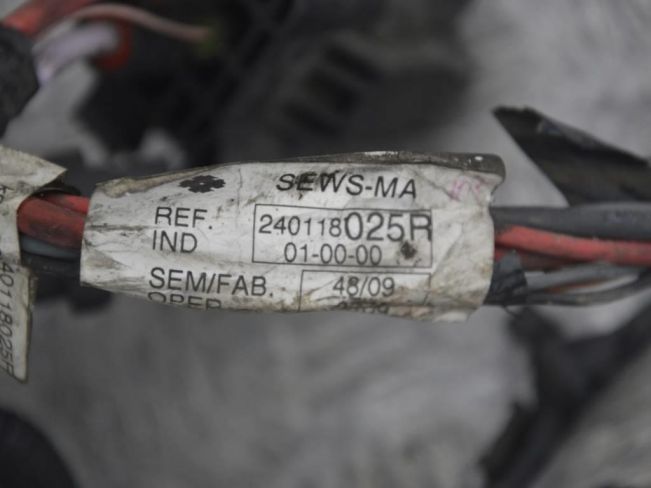 Проводка двигателя Renault Scenic 3 (2008-2015)