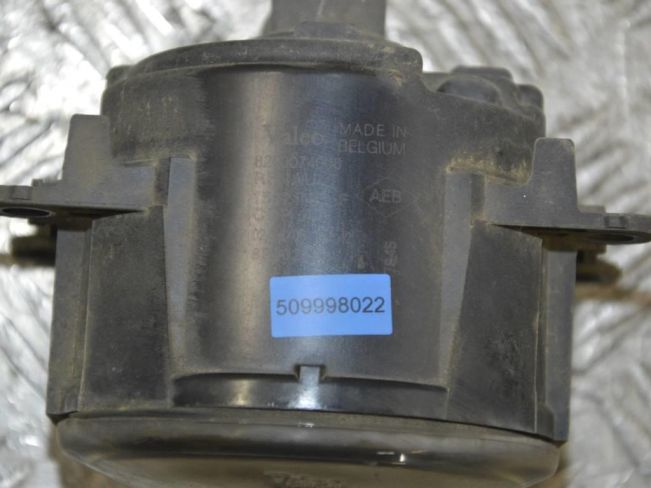 Фара противотуманная правая Renault Scenic 2 (2003-2009)