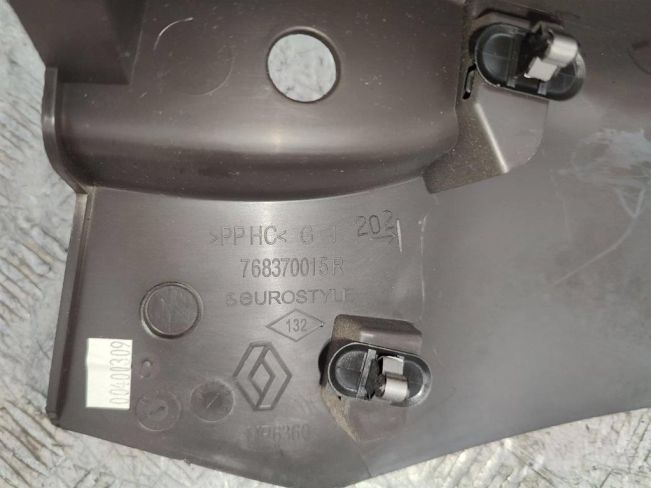 Накладка на порог внутренняя передняя левая Renault Scenic 3 (2008-2015)