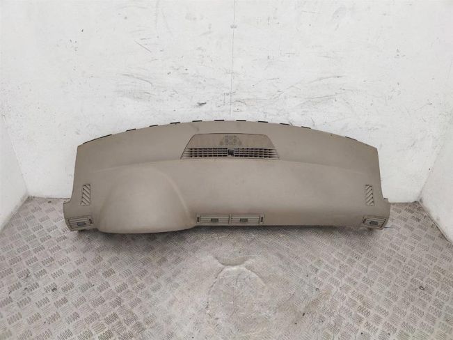 Панель передняя салона (торпедо) Audi A4 (2004-2008)