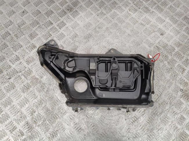 Декоративная крышка двигателя Renault Trafic 3 (2014-2024)