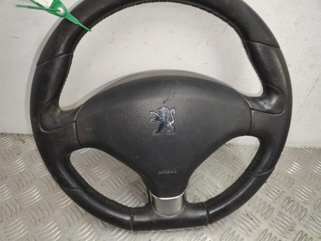Подушка безопасности водителя Peugeot 3008 (2010-2016)