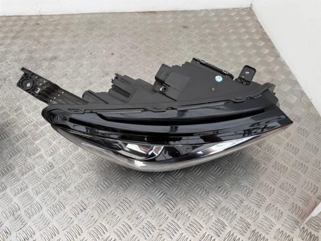 Фара правая Geely Emgrand (2021-2026)