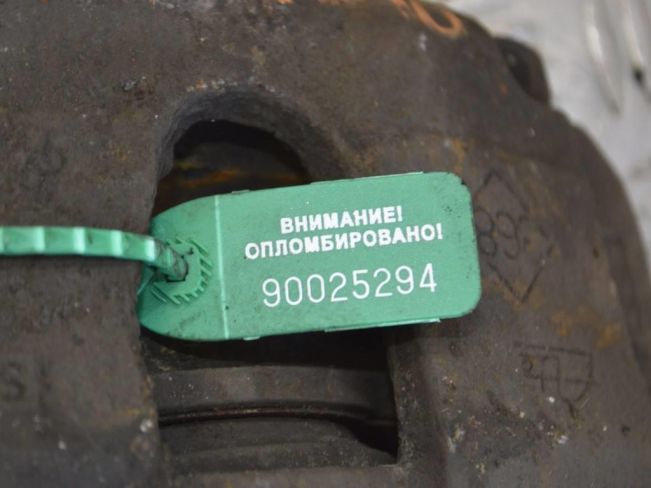 Суппорт передний правый Renault Laguna 3 (2007-2015)