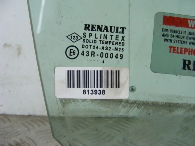 Стекло двери передней правой Renault Scenic 2 (2003-2009)