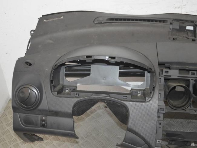 Панель передняя салона (торпедо) Chevrolet Aveo (2003-2012)