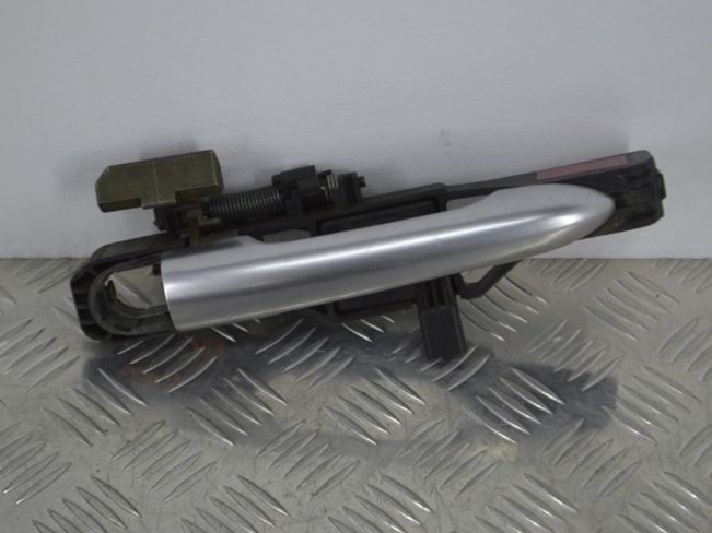 Ручка наружная передняя правая Renault Laguna 2 (2001-2007)