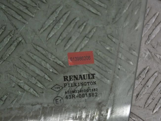 Стекло двери передней левой Renault Laguna 2 (2001-2007)