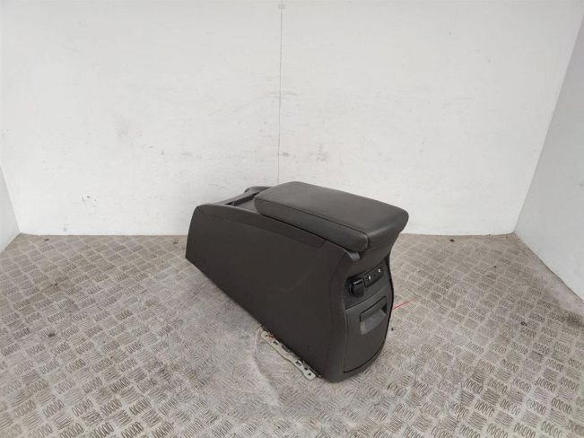Подлокотник Renault Scenic 4 (2016-2021)