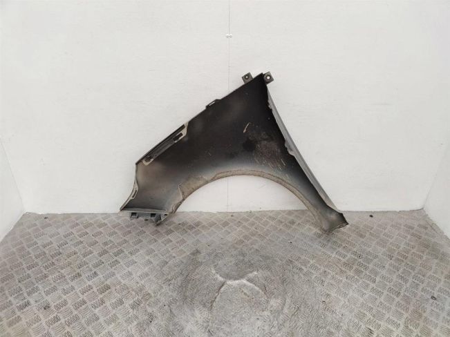 Крыло переднее правое Renault Scenic 3 (2008-2015)