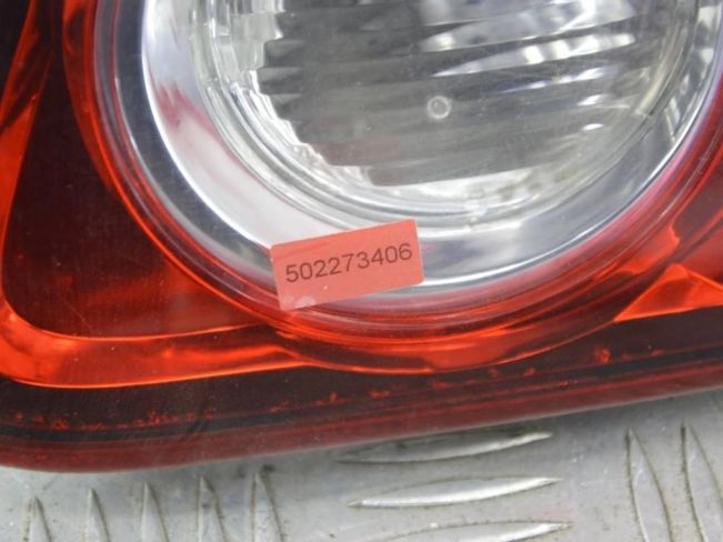 Фонарь крышки багажника правый Nissan Qashqai (J10) (2006-2014)