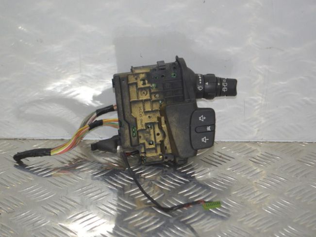 Переключатель дворников Renault Scenic 2 (2003-2009)