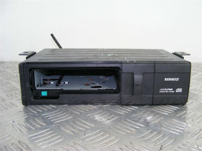 CD-чейнджер Renault Laguna 2 (2001-2007)