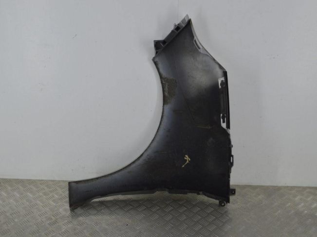 Крыло переднее правое Renault Scenic 3 (2008-2015)