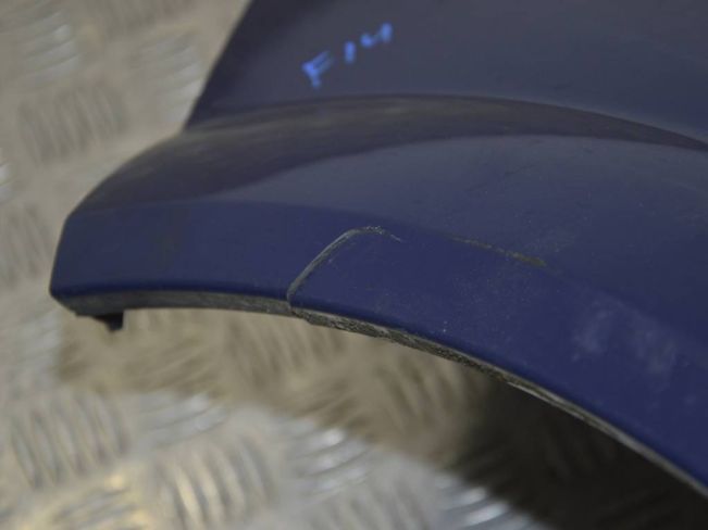 Крыло переднее левое Renault Megane 2 (2002-2008)