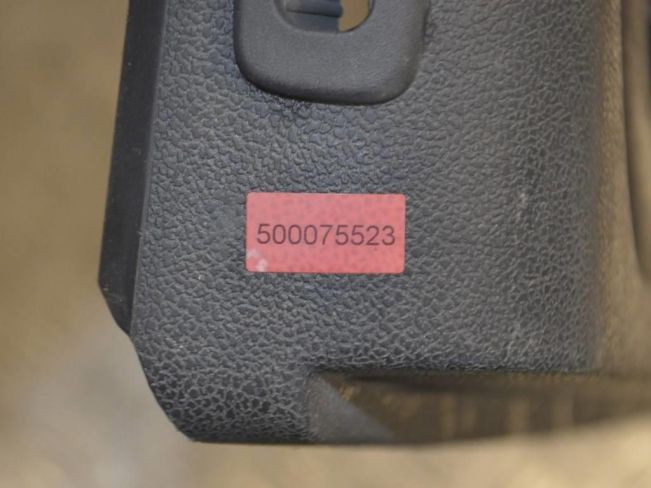 Обшивка двери задней правой (дверная карта) Renault Sandero 1 (2009-2014)