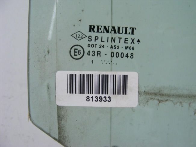 Стекло двери задней правой Renault Clio 2 (1998-2005)