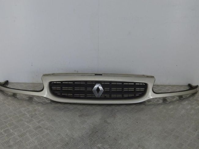 Решетка радиатора Renault Safrane (1992-2000)