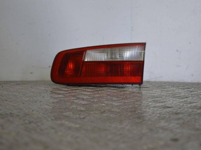 Фонарь крышки багажника правый Renault Laguna 2 (2001-2007)