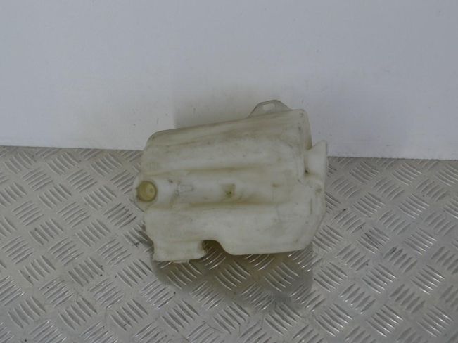 Бачок омывателя Renault Scenic 2 (2003-2009)