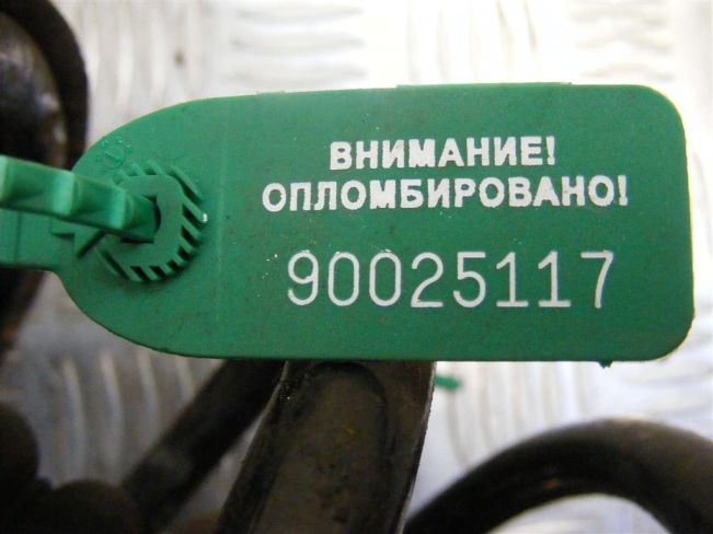 Стойка передняя правая Renault Logan 1 (2004-2014)