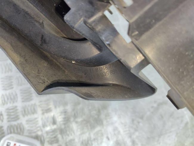 Рамка фары противотуманной правой BMW 3 E90/E91/E92/E93 (2005-2013)