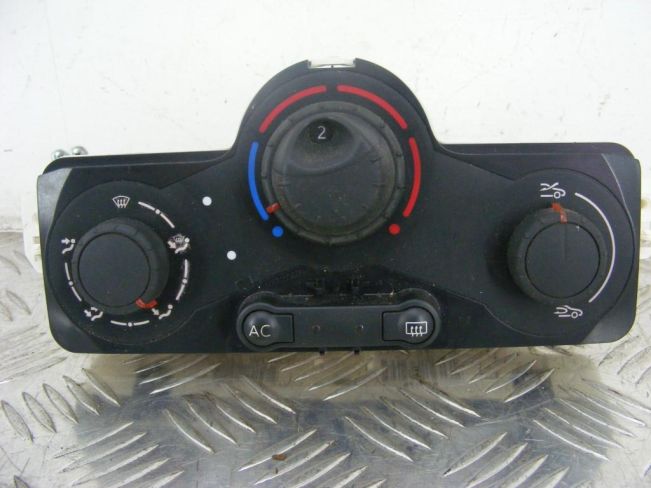 Блок управления печки/климат-контроля Renault Clio 3 (2005-2012)