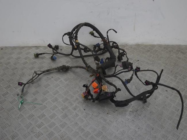 Проводка двигателя Audi A6 (1997-2004)